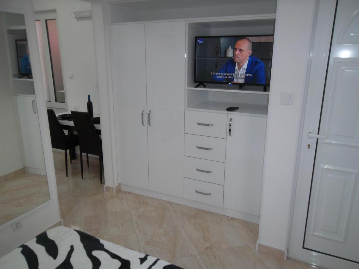Guest House 4M Petrovac 外观 照片