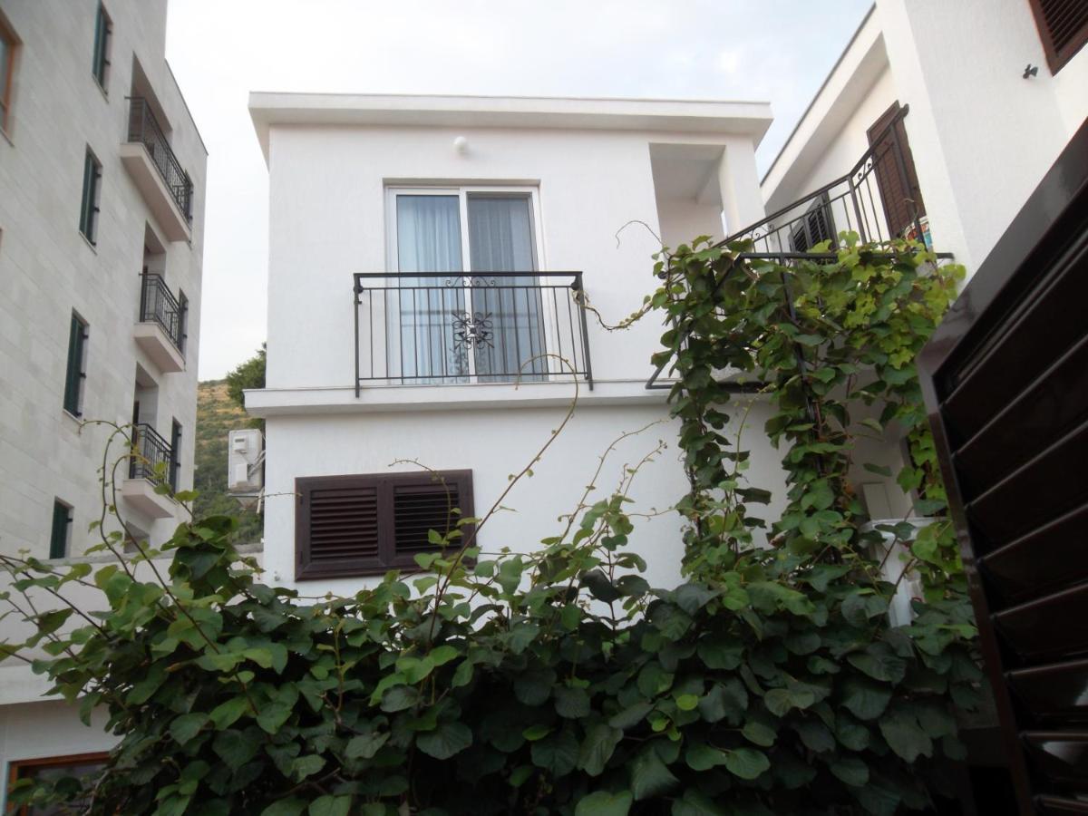 Guest House 4M Petrovac 外观 照片