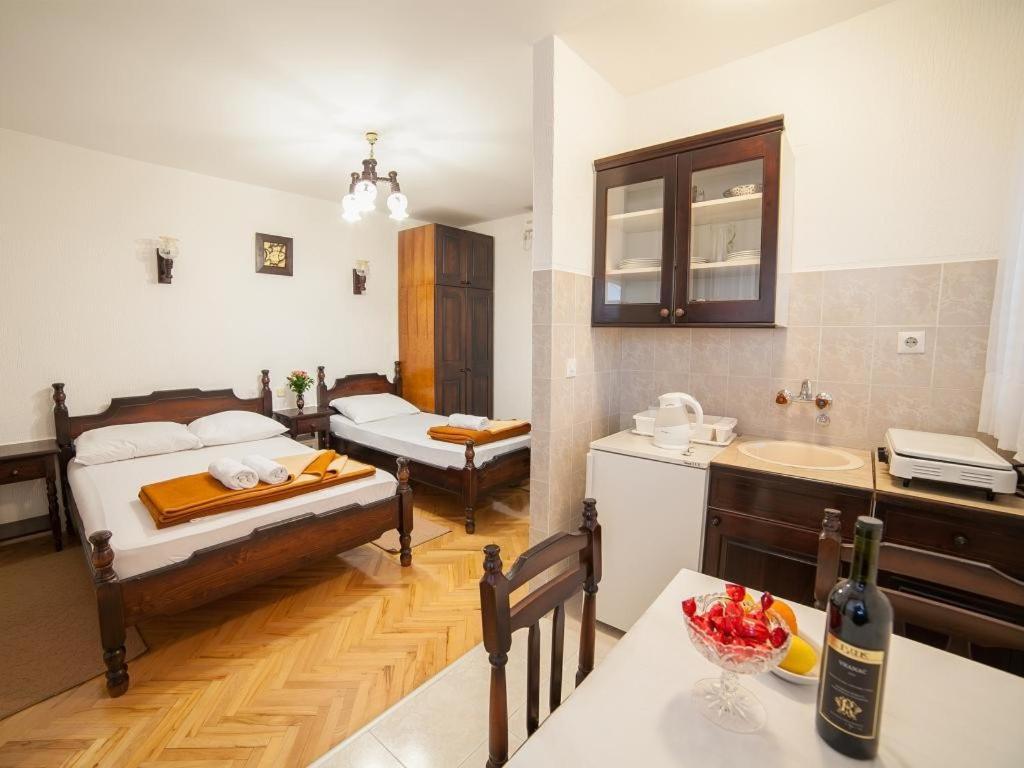 Guest House 4M Petrovac 客房 照片