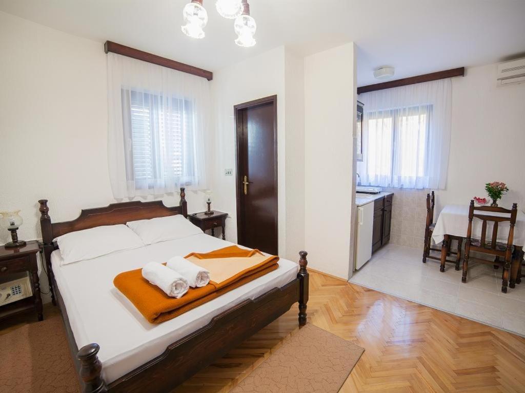 Guest House 4M Petrovac 客房 照片