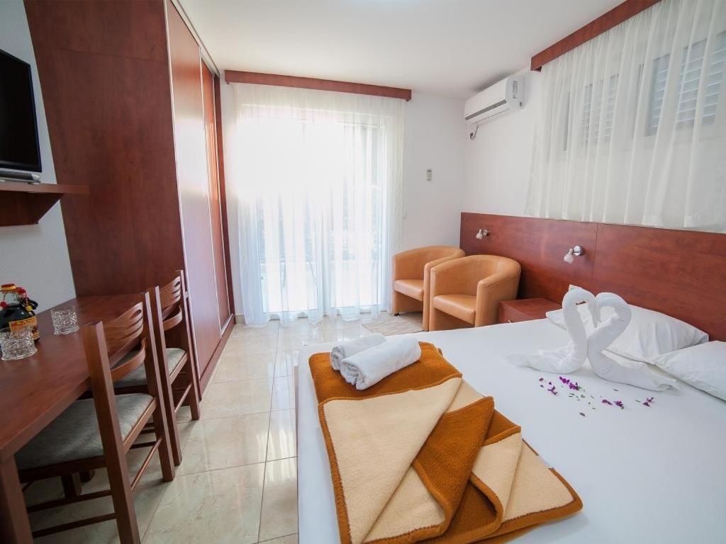 Guest House 4M Petrovac 客房 照片
