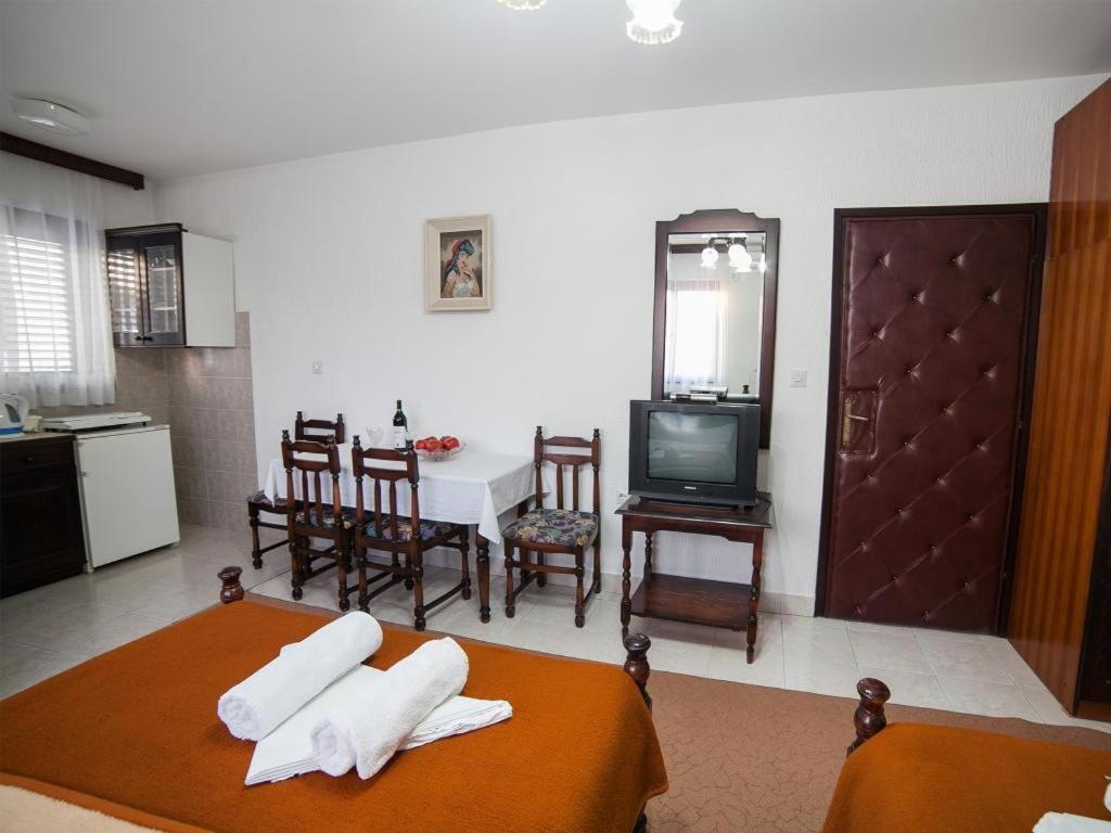 Guest House 4M Petrovac 客房 照片