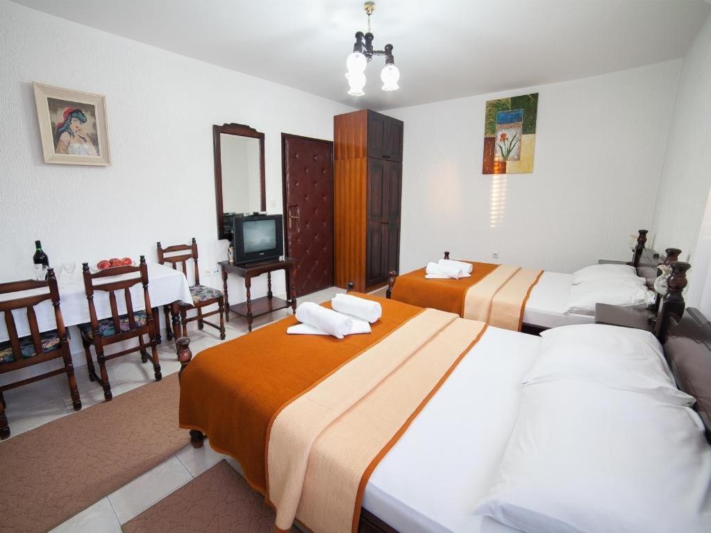 Guest House 4M Petrovac 客房 照片
