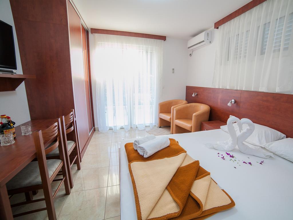 Guest House 4M Petrovac 客房 照片